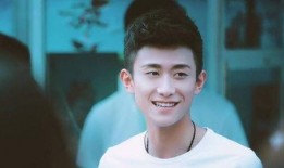 张一山爆料大学生视频,大学生生活幕后视频曝光