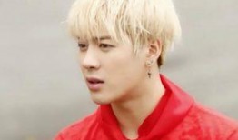 爱豆吃瓜娱乐酱陈立农,从爱豆到吃瓜达人，揭秘他的娱乐人生