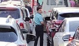 庐山堵车最新爆料,车流如织，游客出行受阻，现场实况曝光