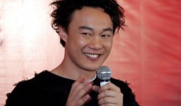 陈奕迅爆料于梓贝视频在线观看,与于梓贝的幕后故事，视频在线观看