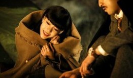 在线观看奔爱电影,跨越时空的爱情交响曲