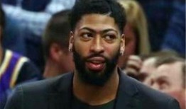 湖人球员爆料更衣视频,球员真实瞬间曝光